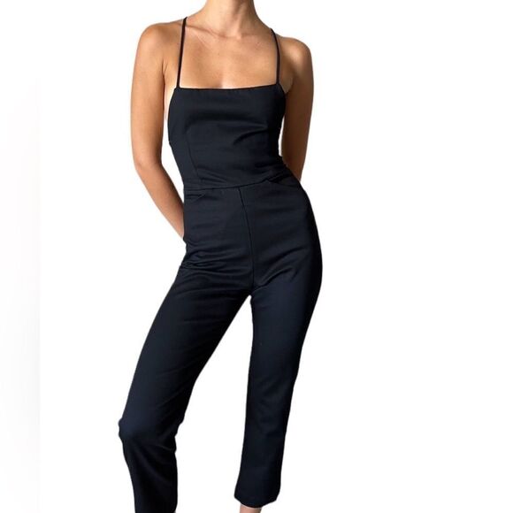 Reformation Black Jumpsuit Open Back Cropped Size 2P - Picture 4 of 10
